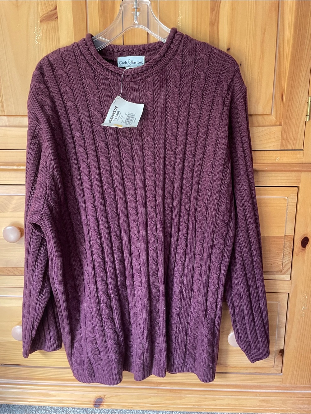 NWT croft & barrow Cable Knit Crew Sweater — Plum/maroon color